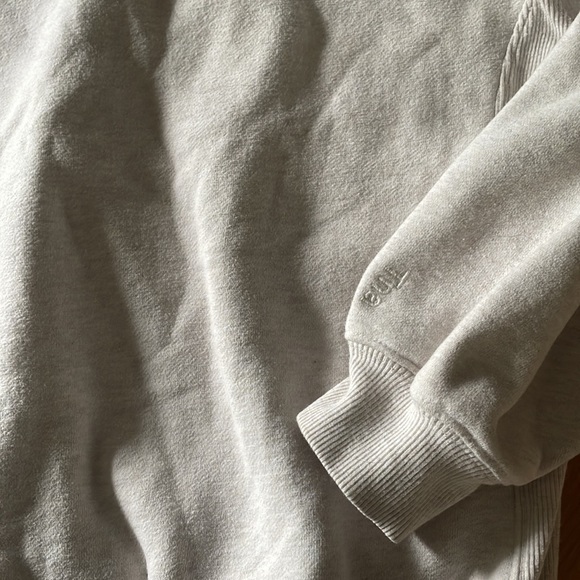 Aritzia TNA cozy af fleece crew neck - Picture 3 of 4